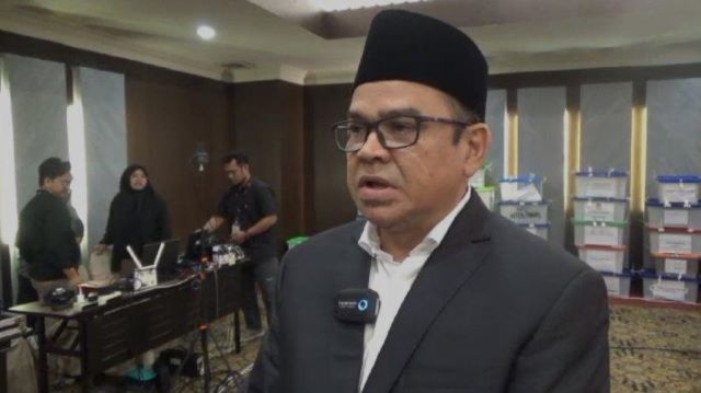 Ketua KPU Sumut, Agus Arifin.jpg 3
