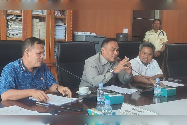 RDP Komisi 1 DPRD Medan dengan Bagian Kepegawaian