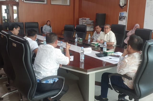 RDP Komisi 1 DPRD Medan dengan Dinas Dukcapil