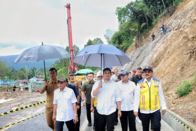 Gubernur Sumut, Bobby Nasution, tinjau batu jomba Tapsel