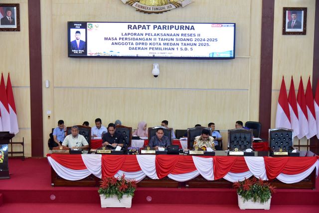 Ketua DPRD Medan, Wong Chun Sen, pimpin sidang paripurna laporan Reses anggota DPRD Medan
