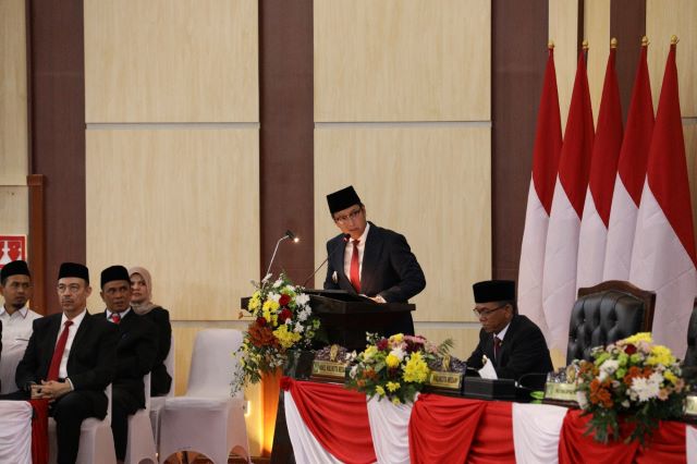 Wali Kota Medan, Rico Waas, sampaikan pidato perdana dalam sidang paripurna DPRD 2