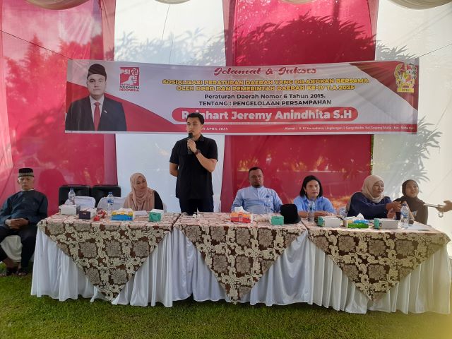 Anggota DPRD Medan Fraksi PSI, Reinhart Jeremy Anindhita, gelar Sosper ke 4 tahun 2025 di Tanjung Mulia, Medan Deli