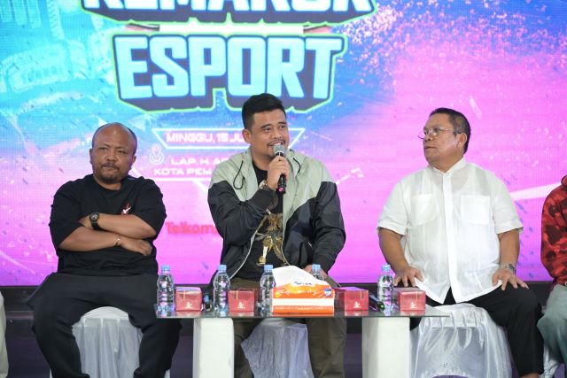 Gubernur Sumut, Bobby Nasution, pada event Kemaruk Esport di Pematangsiantar