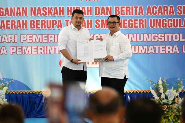 Gubernur Sumut, Bobby Nasution, terima hibah tanah untuk SMA Sukma Gunungsitoli