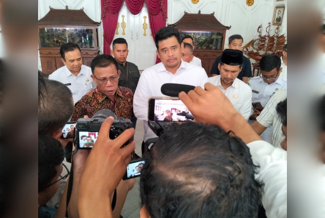Gubsu, Bobby Nasution & Bupati Tapteng, Masinton Pasaribu
