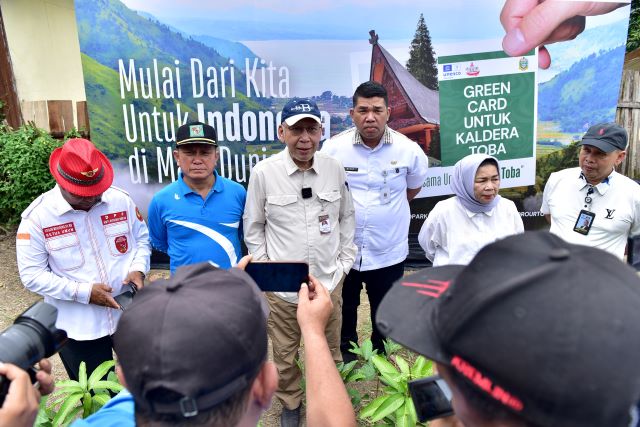 Pj Sekdaprovsu, Armand Effendy Pohan, beri keterangan pada gerakan serentak tanam pohon untuk Kaldera Toba