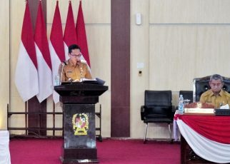 Wali Kota Medan, Rico Tri Putra Bayu Waas, sampaikan tanggapan soal RPJMD pada sidang paripurna DPRD
