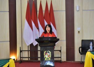 Anggota DPRD Medan Fraksi PDI Perjuangan, Lily