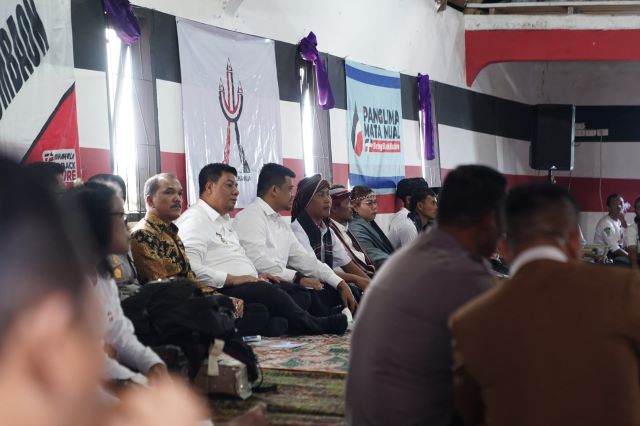 Gubernur Sumut, Bobby Nasution, kunjungi Rumah Wisata Edukasi Budaya di Samosir