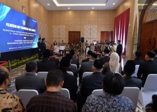 Gubernur Sumut, Bobby Nasution, lantik Togap Simangunsong jadi Sekdaprov Sumut
