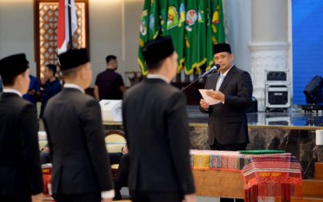 Gubernur Sumut, Bobby Nasution, lantik pejabat administrator dan pengawas Pemprov Sumut