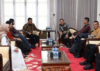 Gubernur Sumut, Bobby Nasution, menerima audiensi perwakilan Paskibra Nasional asal Sumut