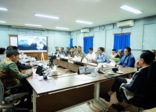 Ketua DEN, Luhut B Pandjaitan, pimpin rapat pembentukan KEK Danau Toba