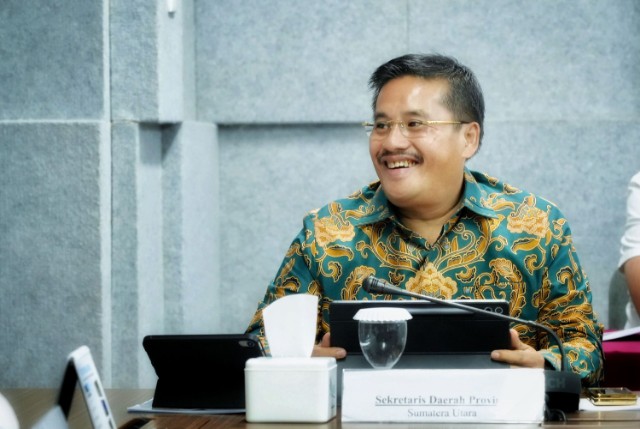 Sekdaprov Sumut, Togap Simangunsong, ikuti rapat pembentukan KEK di Danau Toba