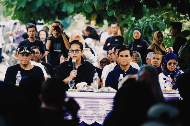 Wali Kota Medan, Rico Tri Putra Bayu Waas, sapa warga di Medan Amplas