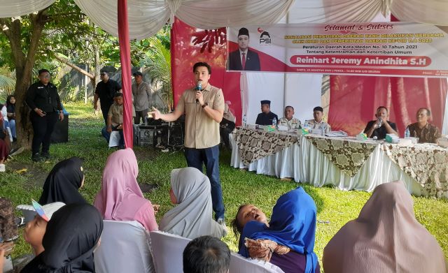 Anggota DPRD Medan Fraksi PSI, Reinhart Jeremy Anindhita, gelar Sosper VIII TA 2025 di Medan Deli 2