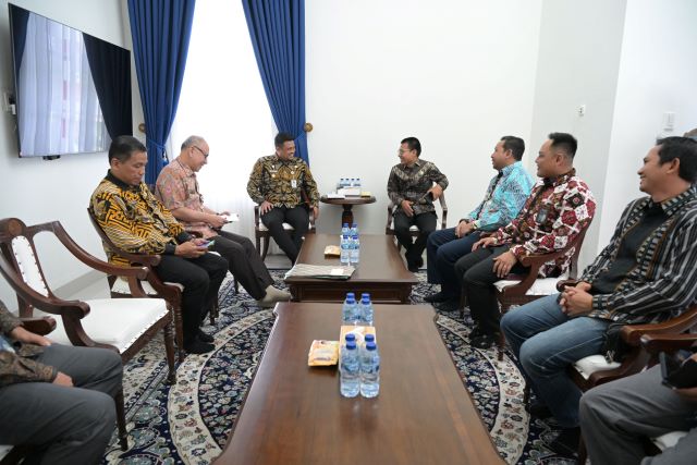 Gubernur Sumut, Bobby Nasution, terima kunjungan GM PT PLN Sumut