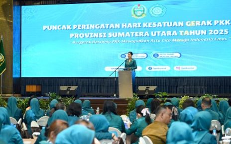Ketua TP PKK Sumut, Kahiyang Ayu, pada puncak HKG PKK ke 53