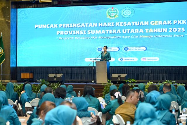 Ketua TP PKK Sumut, Kahiyang Ayu, pada puncak HKG PKK ke 53