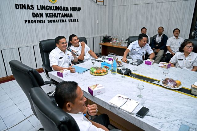 Sekdaprov Sumut, Togap Simangunsong, kunjungi Dinas LHK Sumut