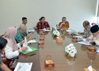 Sekdaprov Sumut, Togap Simangunsong, pimpin rapat pembentukan satgas MBG
