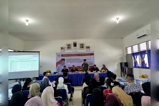 Sugiat Santoso beri Bimbel gratis kepada siswa di Langkat