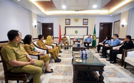 Wali Kota Medan, Rico Tri Putra Bayu Waas, terima audiensi PHRI Sumut