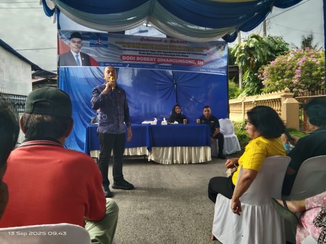 Anggota DPRD Medan Fraksi Demokrat, Dodi Robert Simanunsong, gelar Sosper IX di Medan Kota