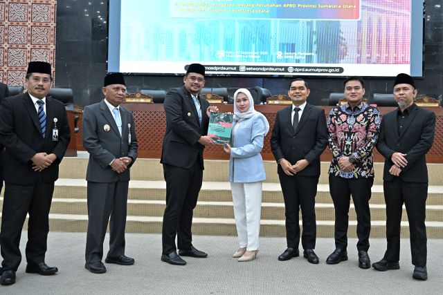 Gubenur Sumut, Bobby Nasution, sampaikan nota pengantar P-APBD 2025
