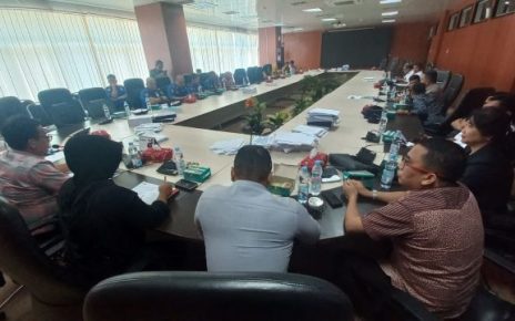 Rapat Pansus Ranperda PK DPRD Kota Medan