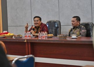 Sekdaprov Sumut, Togap Simangunsong, berkunjung ke Disbunak