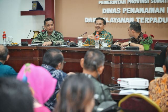 Sekdaprov Sumut, Togap Simangunsong, kunjungi Dinas PMPTSP