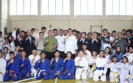 Wali Kota Medan, Rico Tri Putra Bayu Waas, buka kejuaraan Judo