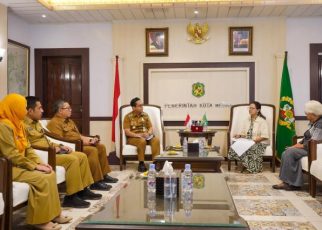 Wali Kota Medan, Rico Tri Putra Bayu Waas, menerima audiensi Deputy Secretary General CityNet