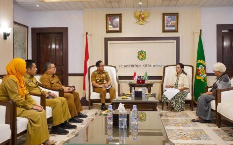 Wali Kota Medan, Rico Tri Putra Bayu Waas, menerima audiensi Deputy Secretary General CityNet