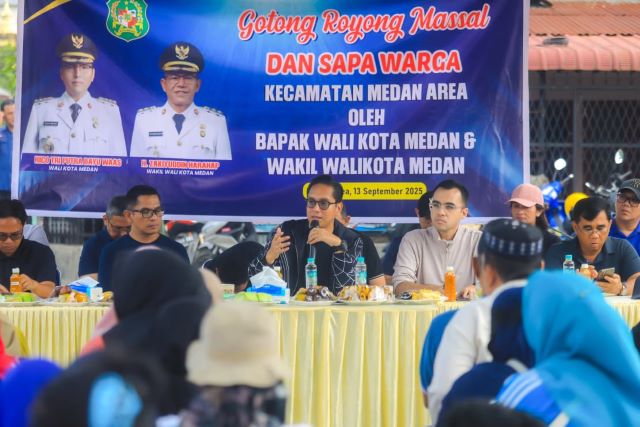 Wali Kota Medan, Rico Tri Putra Bayu Waas, pada kegiatan Sapa Warga di Medan Area