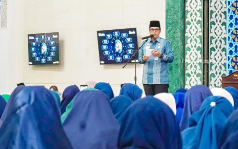 Wali Kota Medan, Rico Tri Putra Bayu Waas, pada peringatan Maulid Nabi Muhammad SAW 1447 H