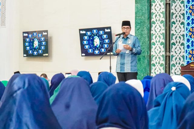 Wali Kota Medan, Rico Tri Putra Bayu Waas, pada peringatan Maulid Nabi Muhammad SAW 1447 H