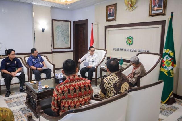 Wali Kota Medan, Rico Tri Putra Bayu Waas, terima audiensi jajaran PT. KIM
