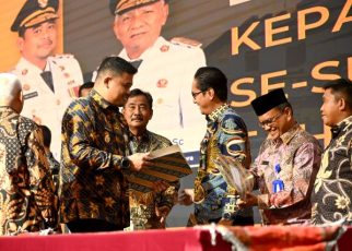 Gubenur Sumut, Bobby Nasution, salurkan kembali DBH ke kabupaten-kota se-Sumut