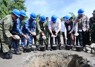 Gubernur Sumut, Bobby Nasution, letakan batu pertama KMP di Desa Wonsari, Kecamatan Tanjung Morawa, Kabupaten Deliserdang