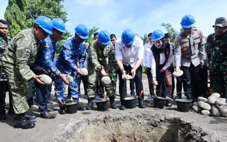 Gubernur Sumut, Bobby Nasution, letakan batu pertama KMP di Desa Wonsari, Kecamatan Tanjung Morawa, Kabupaten Deliserdang
