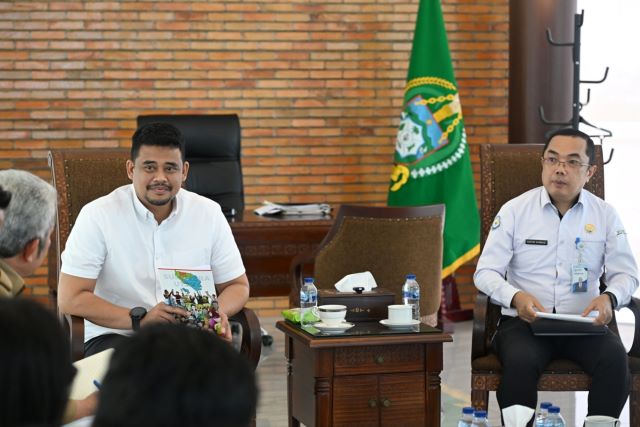 Gubernur Sumut, Bobby Nasution, terima audiensi Dir Usaha Penangkapan Ikan Kementerian KelautanGubernur Sumut, Bobby Nasution, terima audiensi Dir Usaha Penangkapan Ikan Kementerian Kelautan