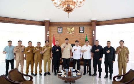 Gubernur Sumut, Bobby Nasution, terima kunjungan Danpas Brimob Polri