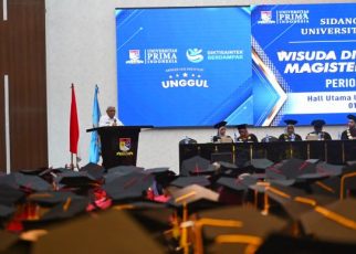 Wakil Gubernur Sumut, Surya, pada Wisuda UNPRI Medan