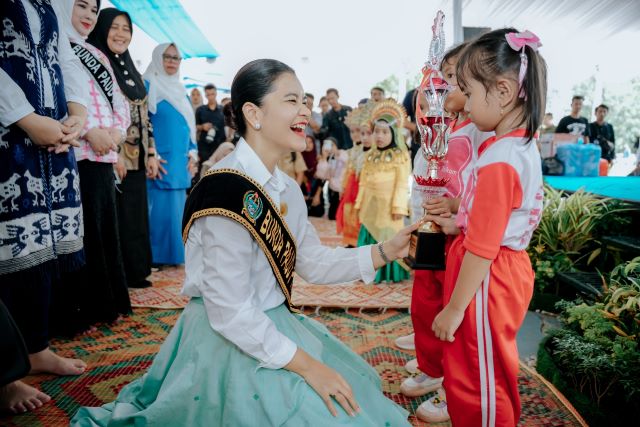 Bund PAUD Sumut, Kahiyang Ayu, hadiri Kegiatan Anak Ceria di Taman Cadika Medan