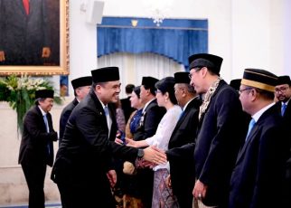 Gubernur Sumut, Bobby Nasution, hadiri Penganugerahan Gelar Pahlawan di Istana Negara