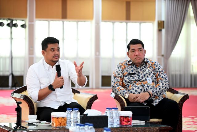 Gubernur Sumut, Bobby Nasution, paparkan rencana pembangunan kepada OPD