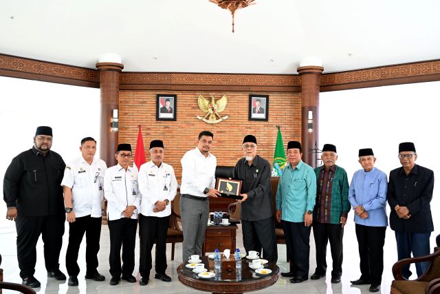 Gubernur Sumut, Bobby Nasution, terima audiensi MUI